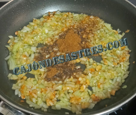 receta de salchichas con curry Garam Masala